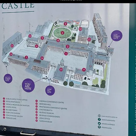 Luxury 2 Bedroom Apartment Beside Dublin Castle アパート *