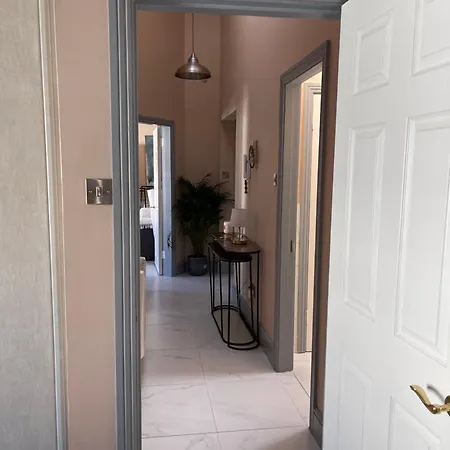 Luxury 2 Bedroom Apartment Beside Dublin Castle アパート *