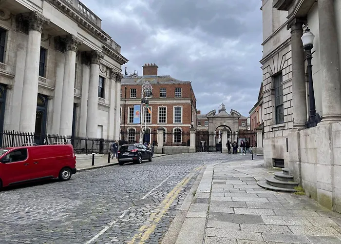 Apartment Castle Street *